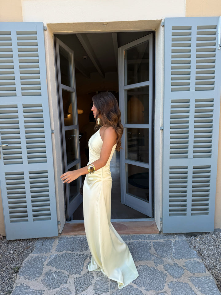 Amira / Vestido amarelo