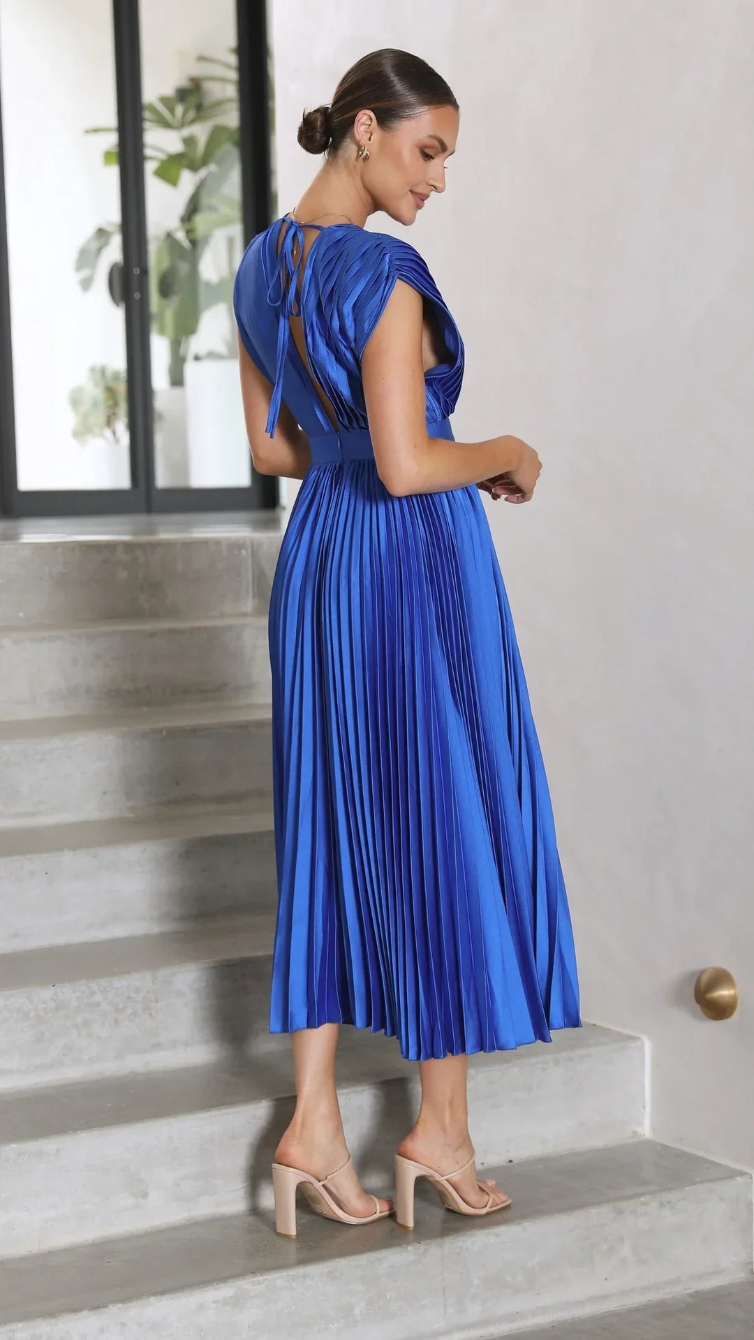 Alice | Vestido Midi Plissado