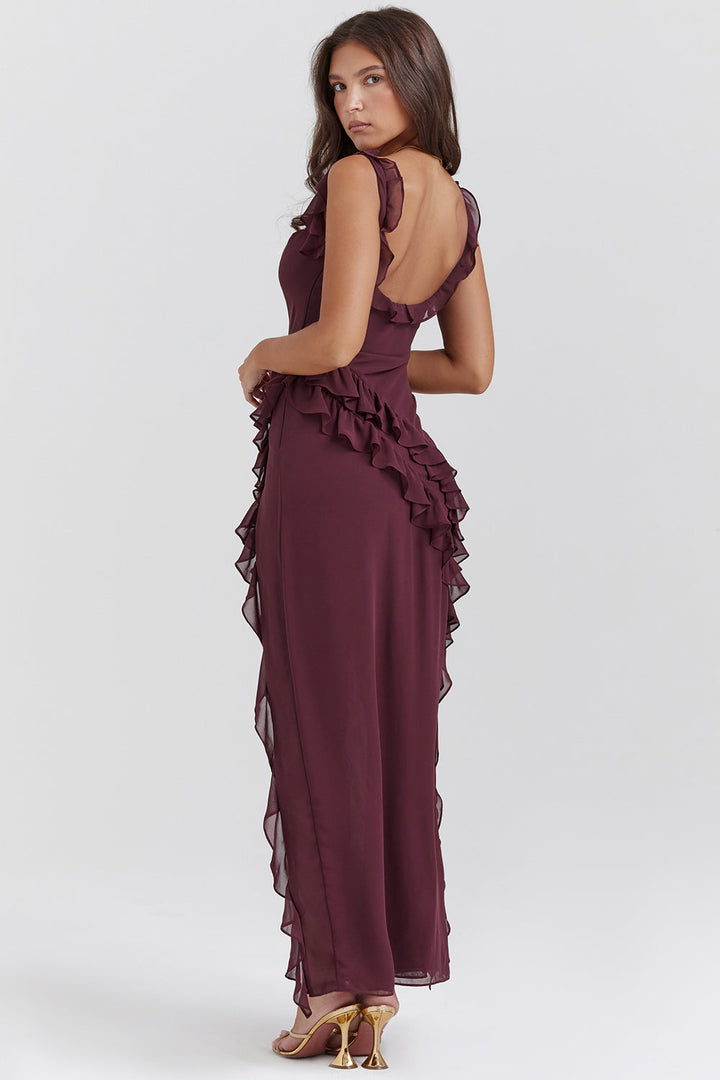 Alicia - Vestido com Volantes e Encanto