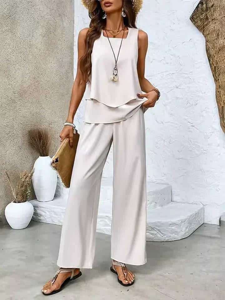 Conjunto de duas peças com top e calças coordenadas