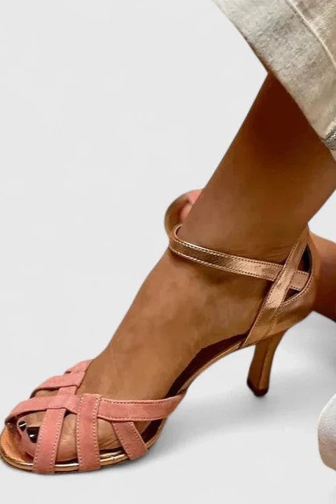 Paula / Sapatos de salto alto