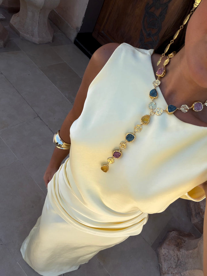 Vestido Medina em amarelo claro
