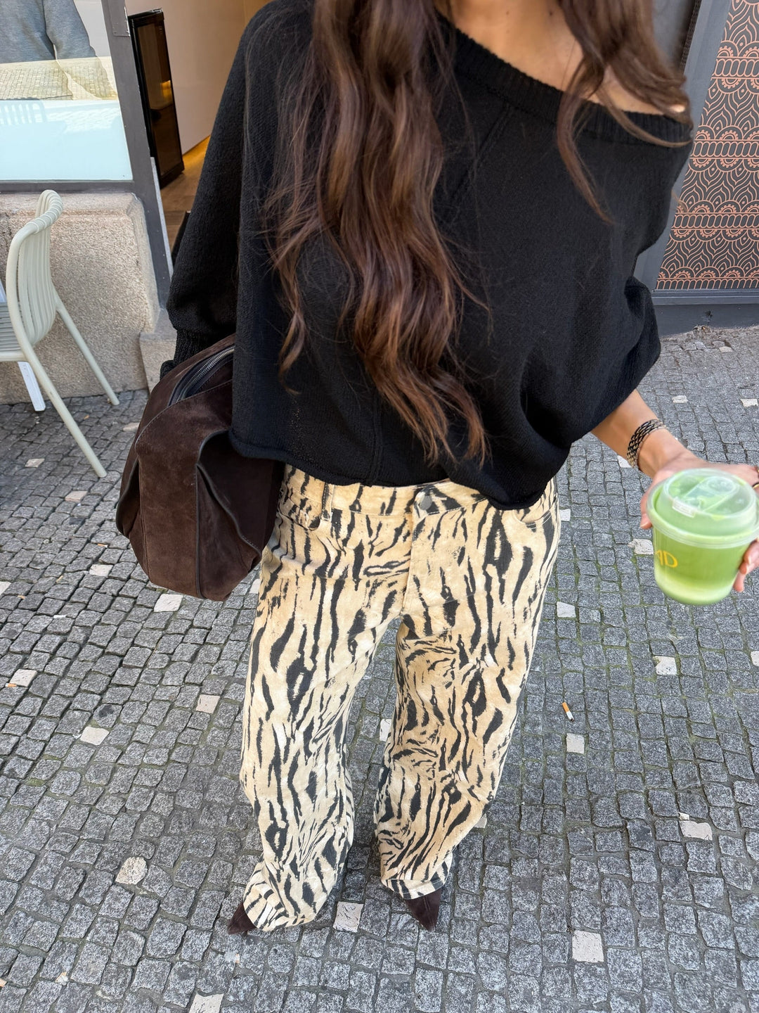 Calças de perna larga com estampa de zebra