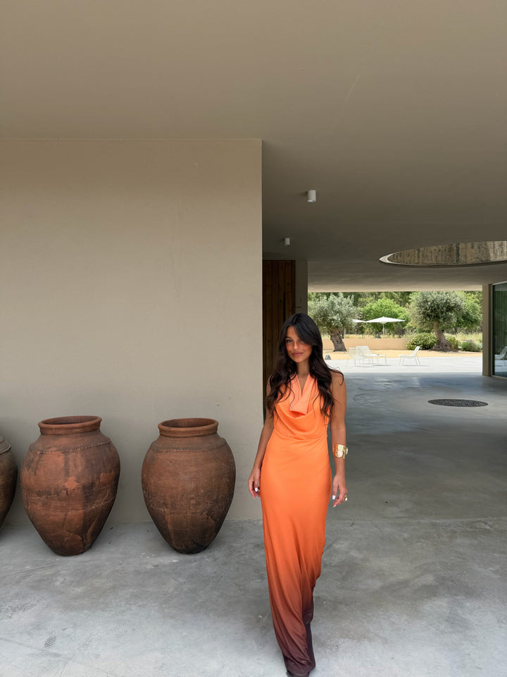 Joanna / Vestido laranja e preto