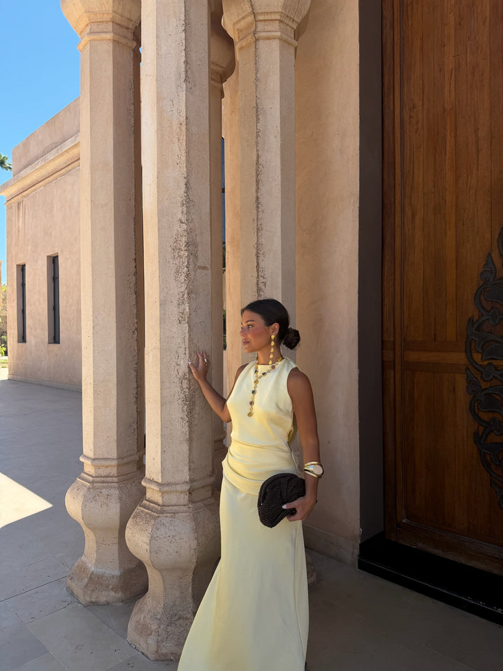 Vestido Medina em amarelo claro