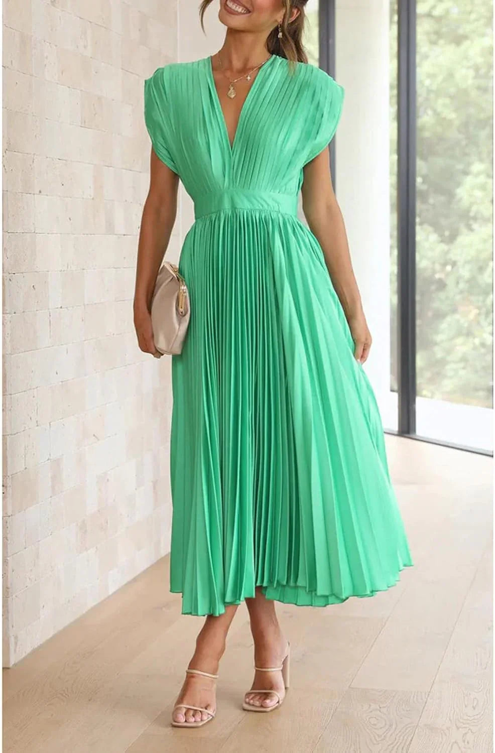 Alice | Vestido Midi Plissado