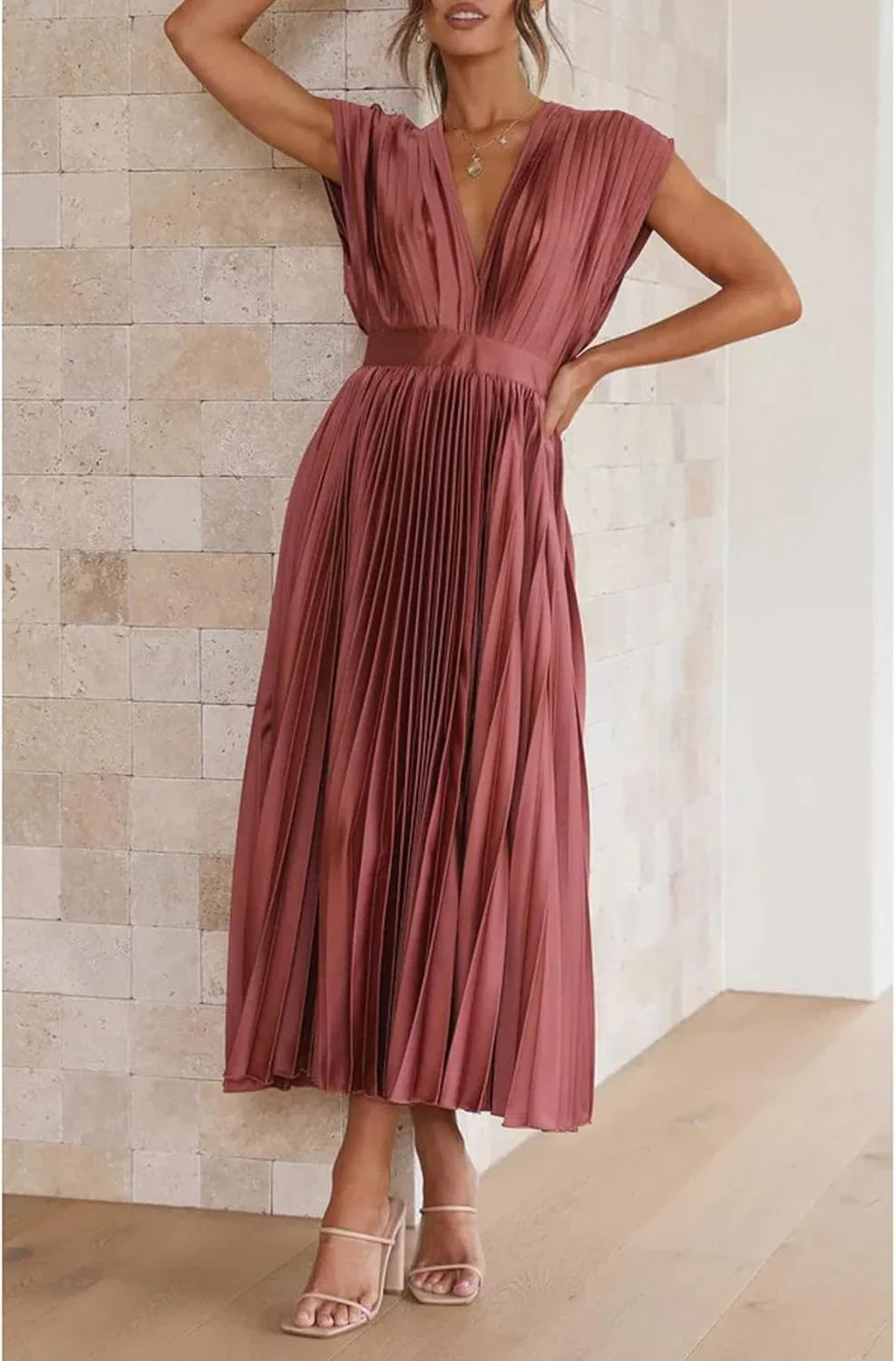Alice | Vestido Midi Plissado