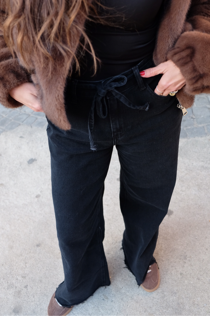 Jeans de corte reto cinza extra-escuro