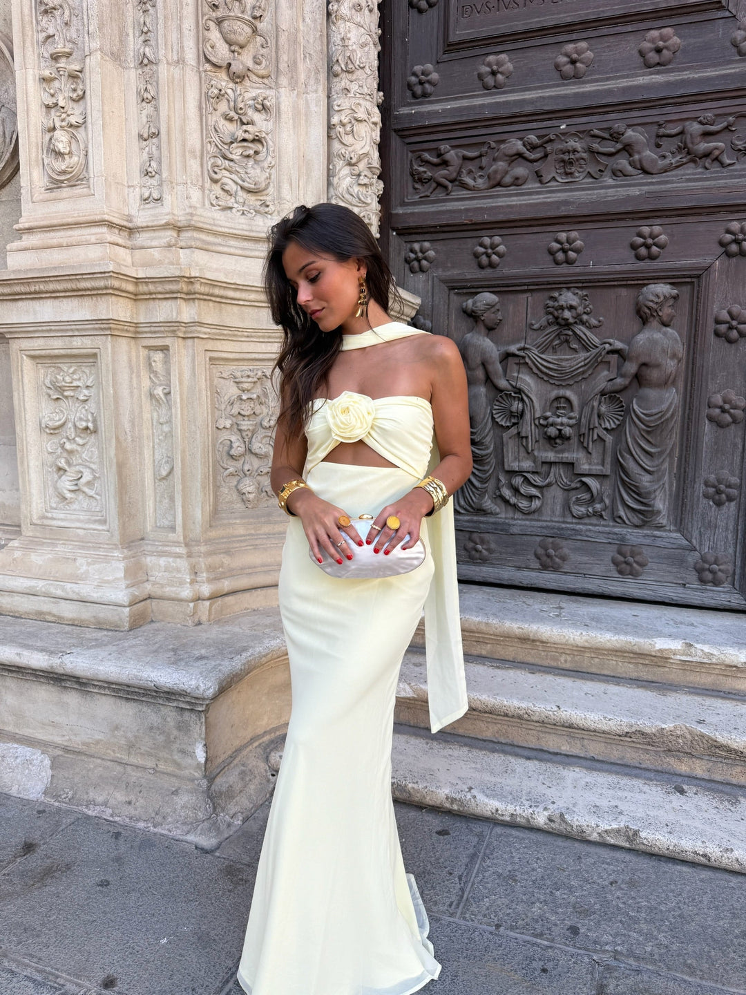 Zaira / Vestido amarelo pastel com flores