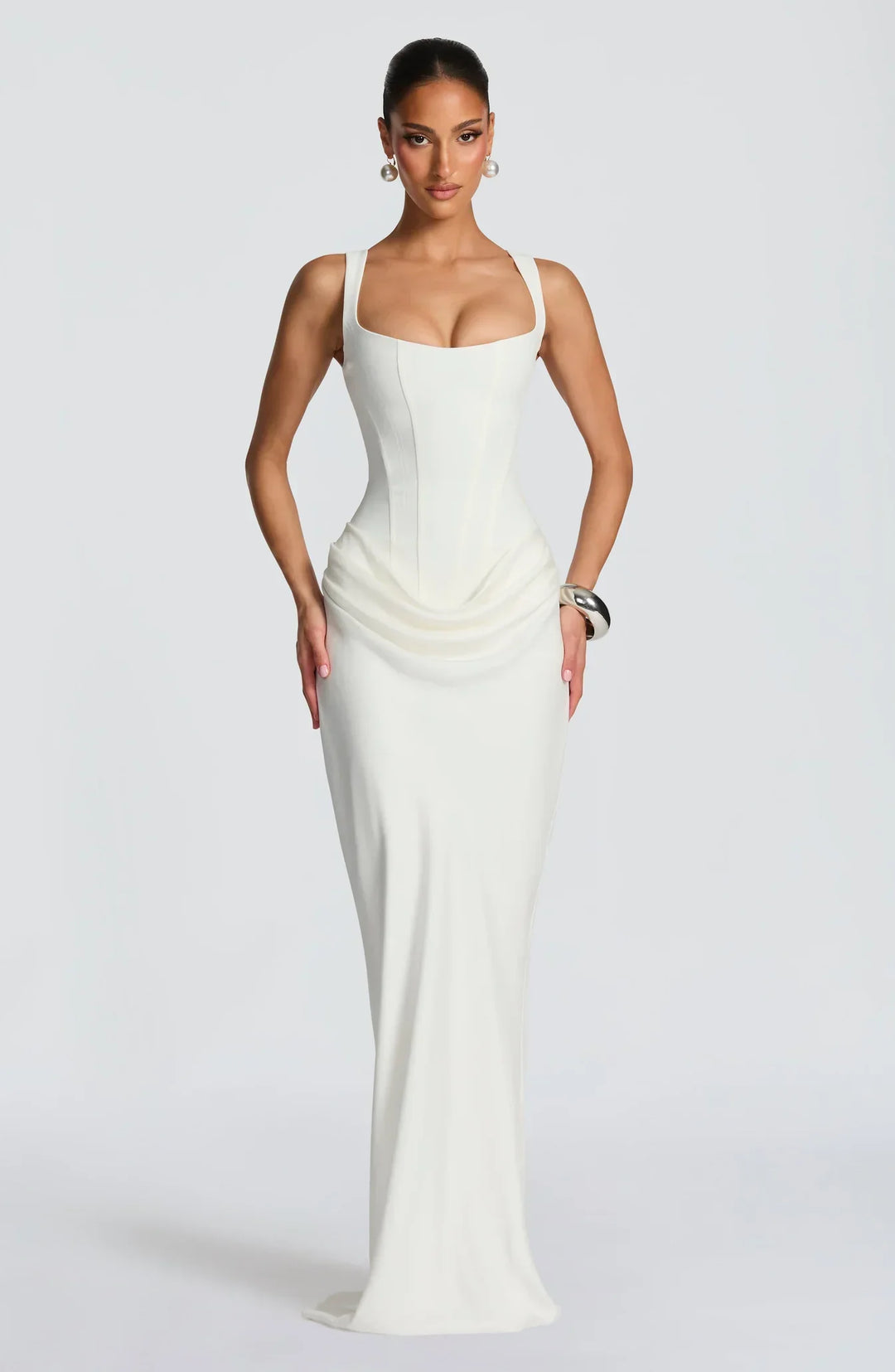 Leonor | Vestido maxi com decote quadrado