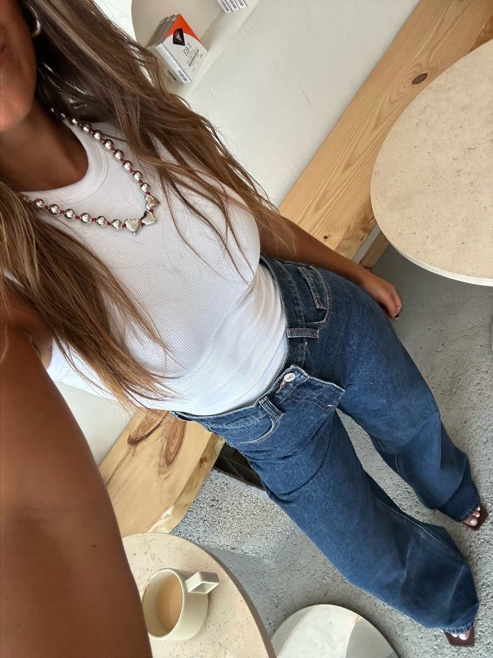Jeans de perna larga azul escuro