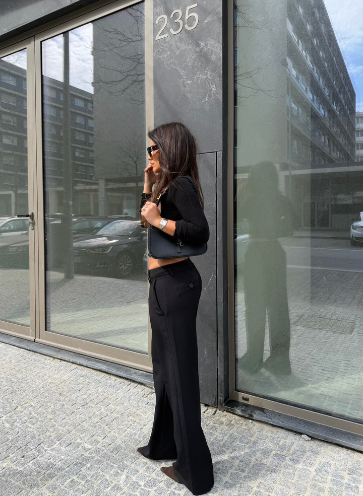 Calças de cintura baixa Carolyn em preto