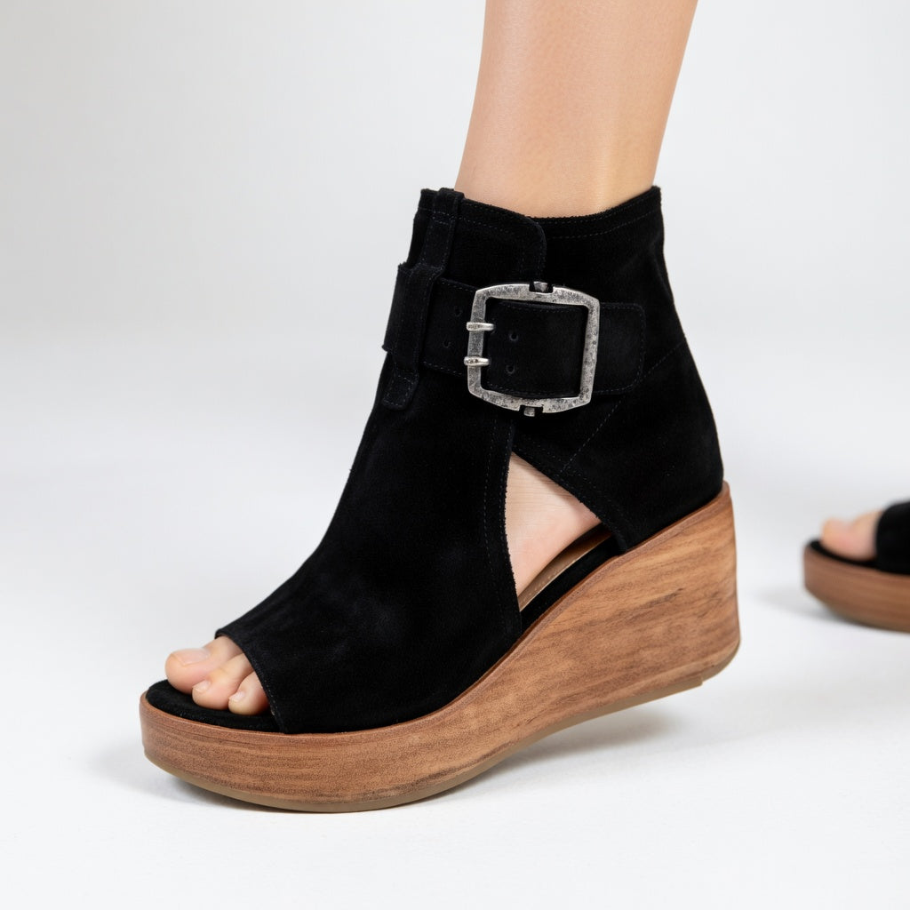 Botins de cunha com ponta aberta, estilo moderno