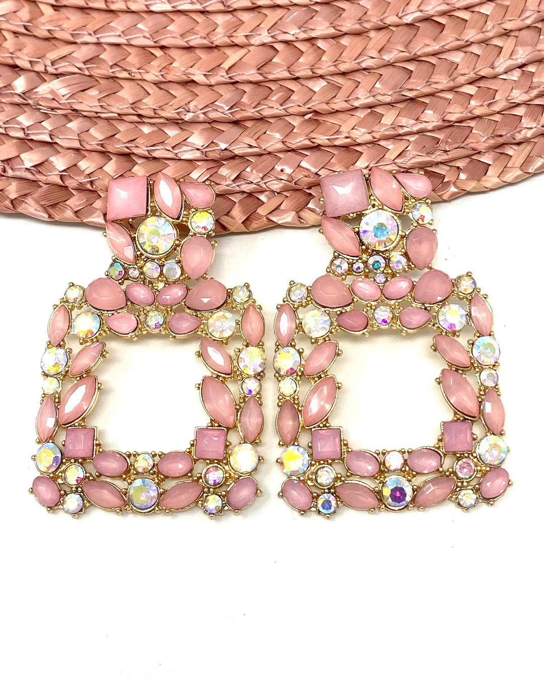 Brincos de rubi rosa