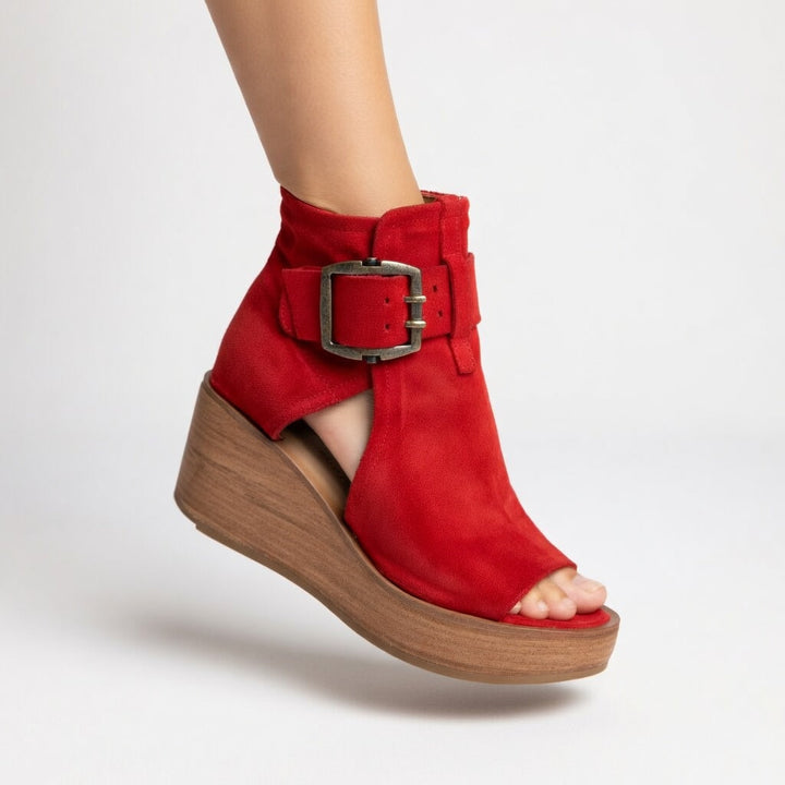 Botins de cunha com ponta aberta, estilo moderno