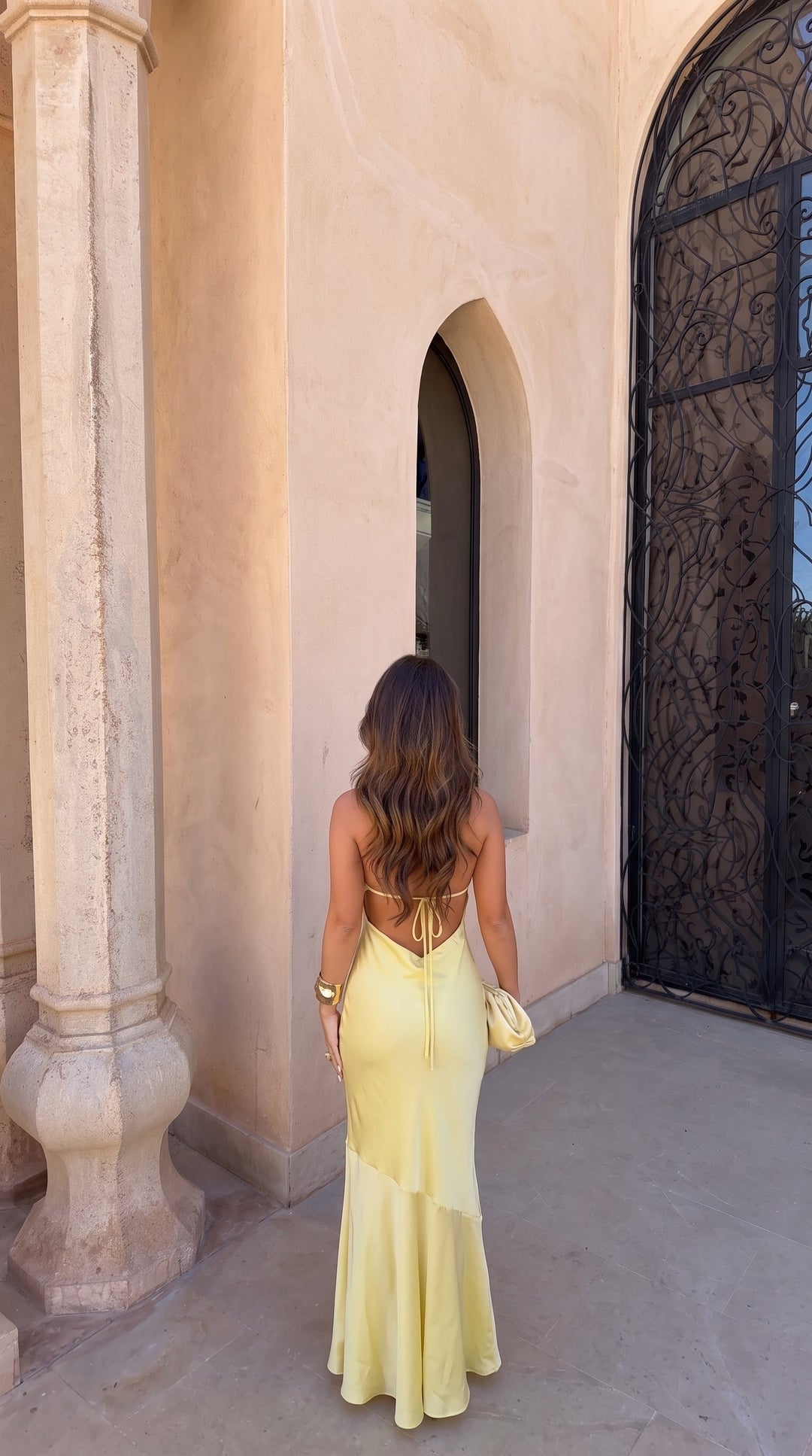 Alicante / Vestido amarelo