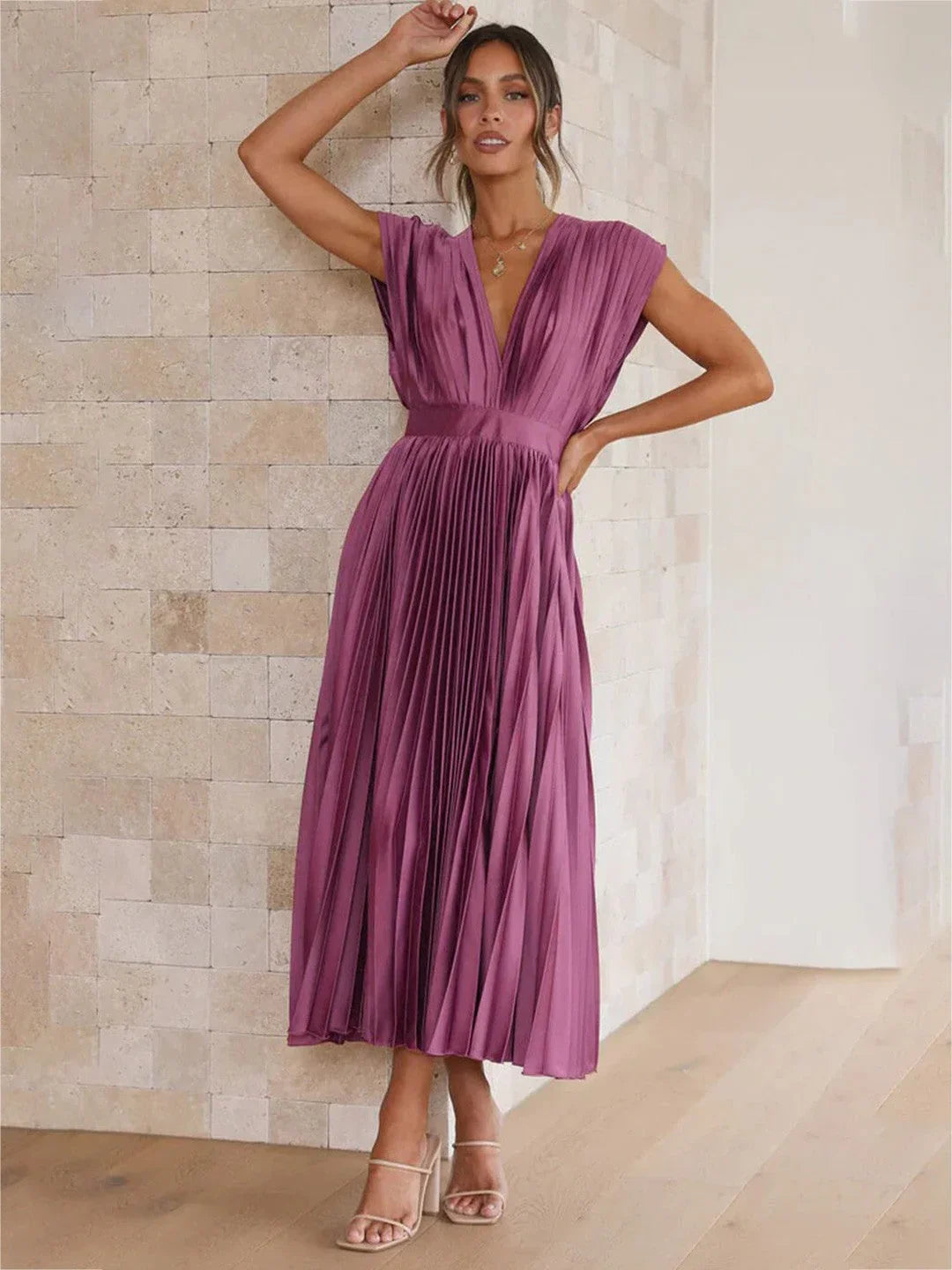 Alice | Vestido Midi Plissado