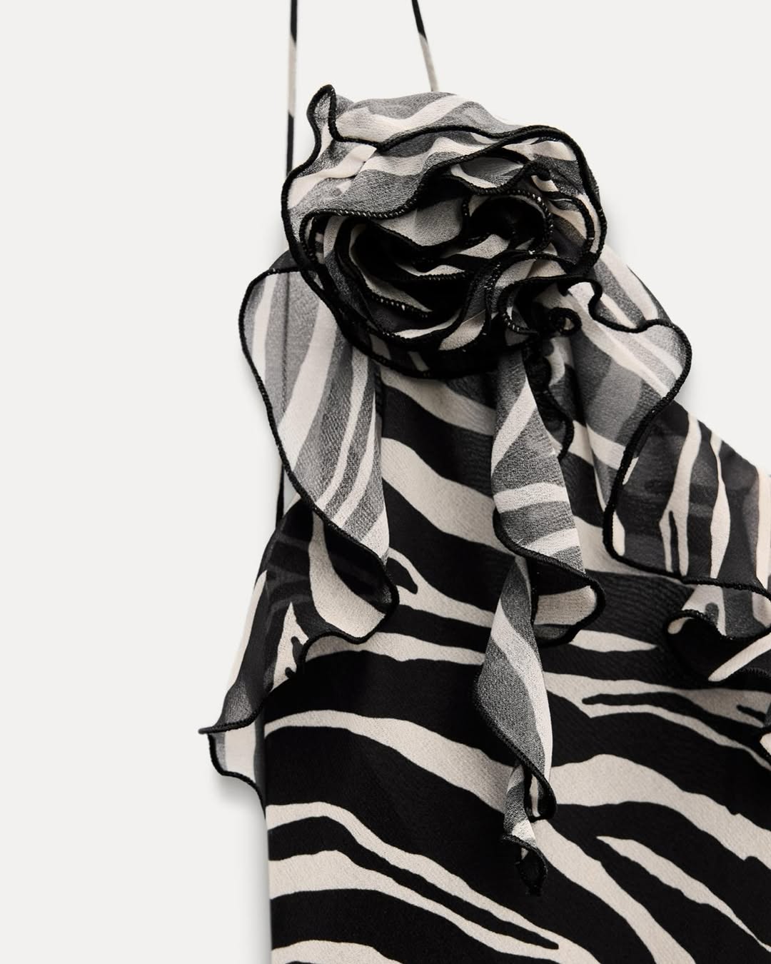 Lucia | Vestido satinado com estampa de zebra
