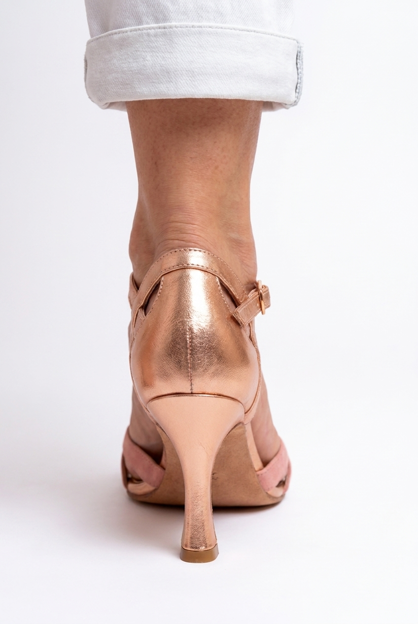 Paula / Sapatos de salto alto