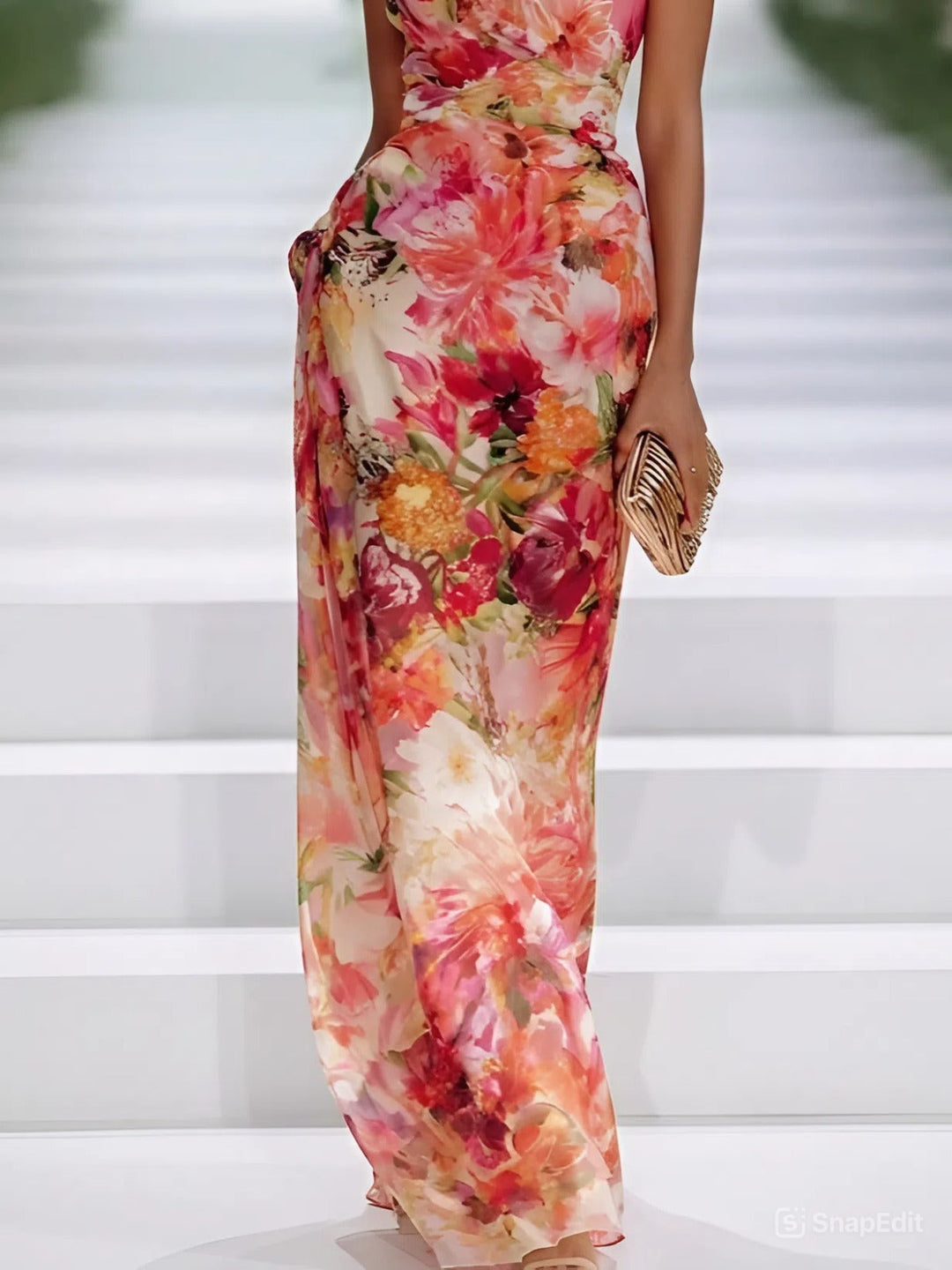 Isabella · Vestido longo com decote halter floral